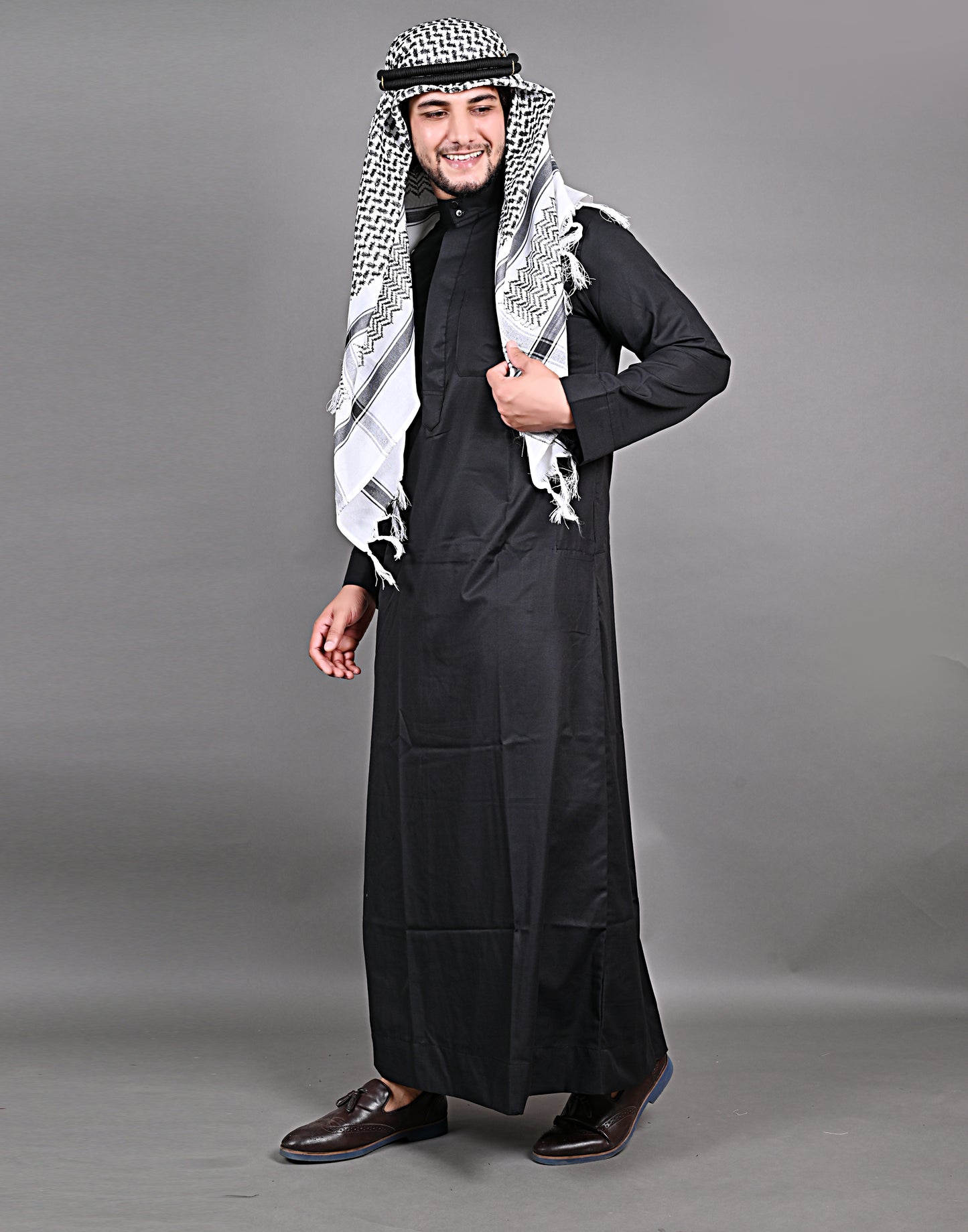 Nadwi Garments Special Arabian Jubba / Thobe with Eqal and Rumal