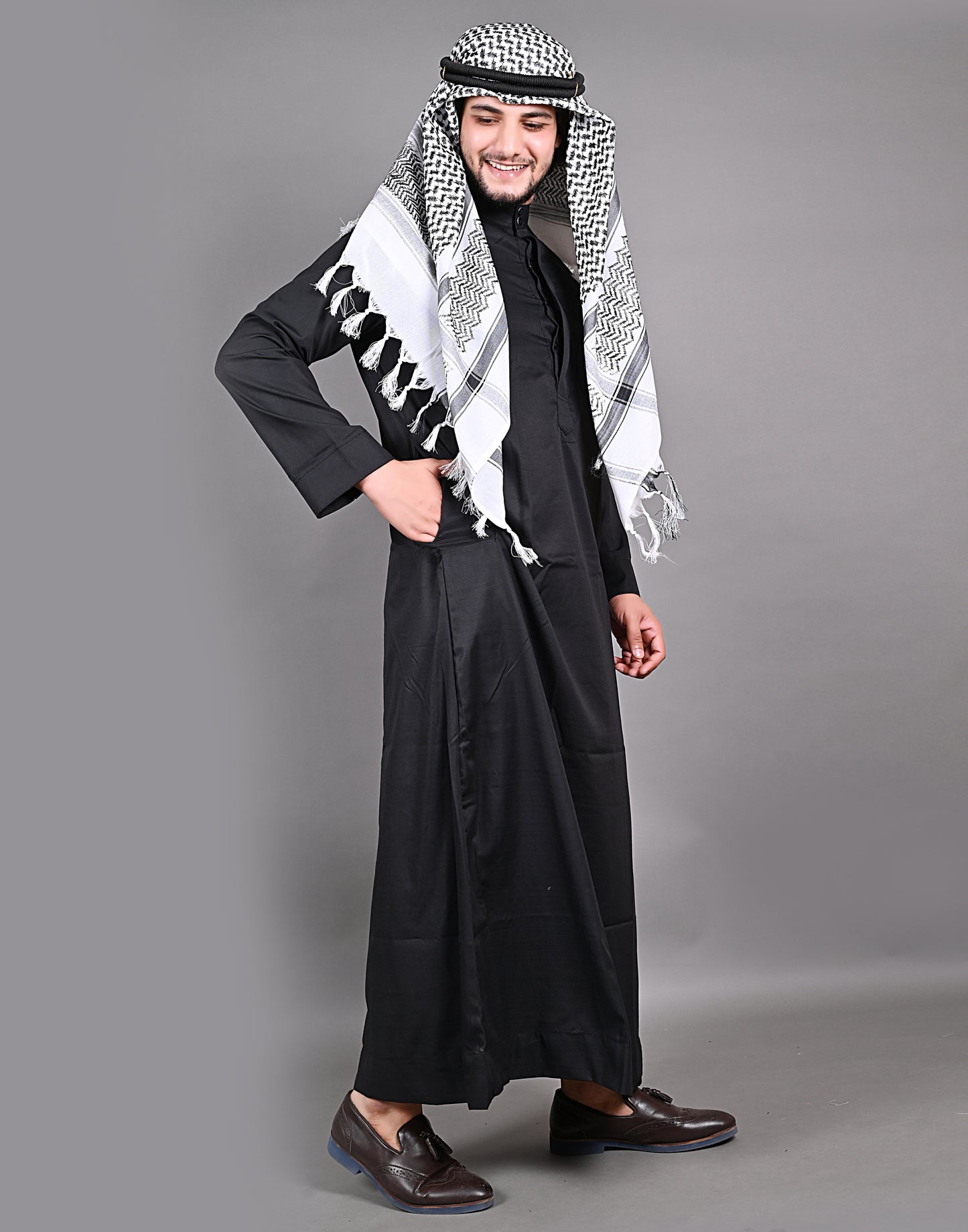 Nadwi Garments Special Arabian Jubba / Thobe with Eqal and Rumal