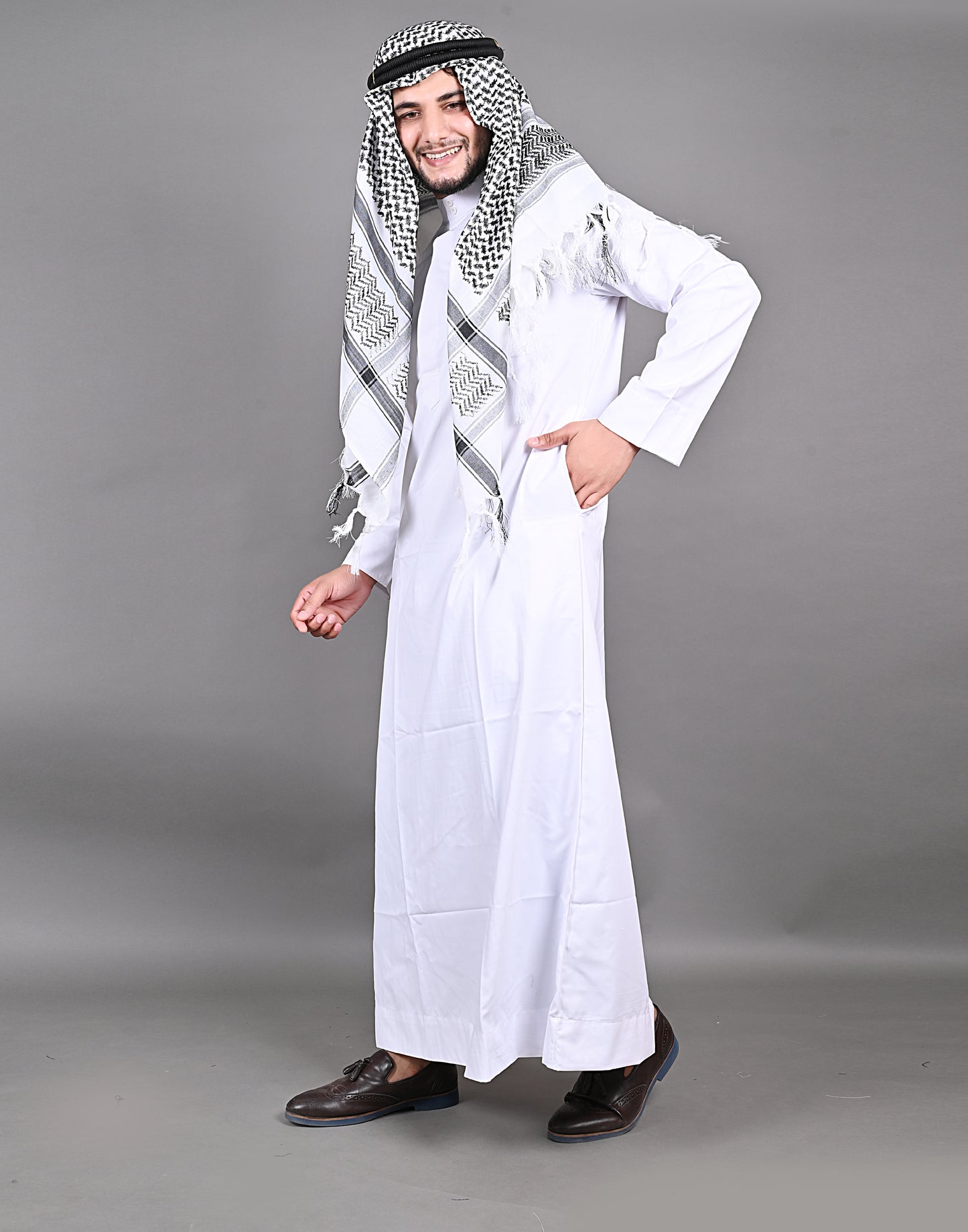 Nadwi Garments Special Arabian Jubba / Thobe with Eqal and Rumal