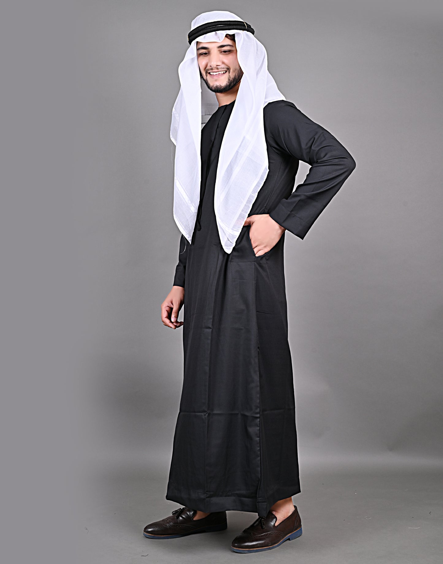 Nadwi Garments Special Omani Jubba / Thobe Black with Eqal and White Rumal